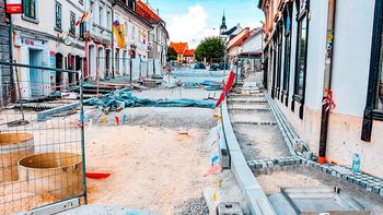 Mednarodno častno priznanje Piranesi 2019 arhitektom prenove mestnega jedra