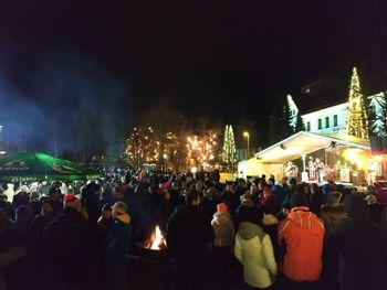 Silvestrovanje na trgu Toneta Čufarja na Jesenicah 