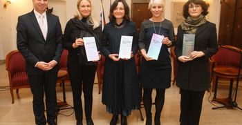 Že 40 prejemnikov certifikata LGBT prijazno