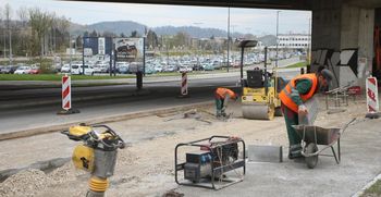 Na Letališki cesti najdena bomba že odstranjena