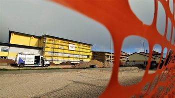 Javno zbiranje ponudb za oddajo poslovnih prostorov v lasti Občine Žiri v najem - ponovno