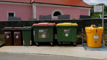 Na voljo novi zbiralniki odpadnega jedilnega olja