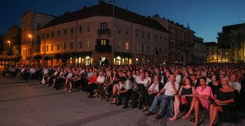 Kaj menite o ponovnem obisku kulturnih prireditev?