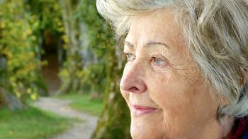 Na Mestni občini Novo mesto subvencioniramo socialno varstvene storitve varovanja na daljavo