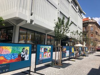 Na Gubčevi ulici razstava fotografij plakatov o Tehno parku Celje, ki so jih ustvarili otroci in mladi