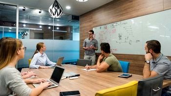 Odprte prijave za projekt Podjetno nad izzivi – PONI JV Slovenija