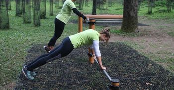 Znate pravilno uporabljati zunanje športne naprave?