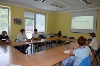Župan Račič s predstavniki stranke SAB o zdravstveni dejavnosti na Jesenicah