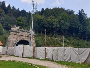 Krajanom Hrušice predstavili potek obnove železniškega predora