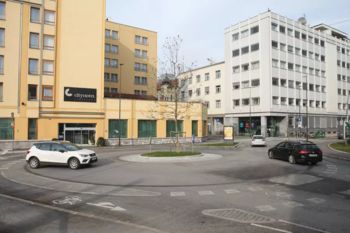 Končali smo prenovo Tavčarjeve ulice in Miklošičevega parka