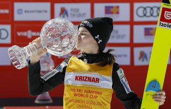 Nika Križnar, članica SSK Žiri, je osvojila veliki kristalni globus!