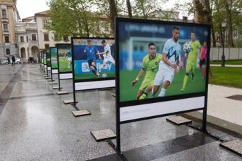 Mladi upi na Kongresnem trgu