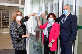 Demenci prijazne točke Lekarne Ljubljana