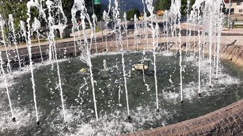 Fontana znova tarča vandalov