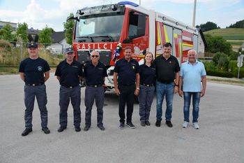 Video: PGD Šmarje - Sap ob 140-letnici z novim gasilskim vozilom