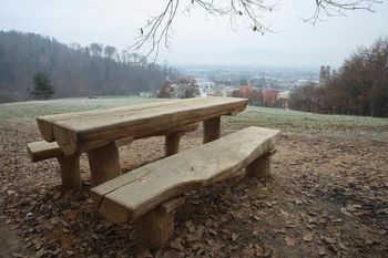 Nameščamo novo urbano opremo URBforDAN na Šmarni gori