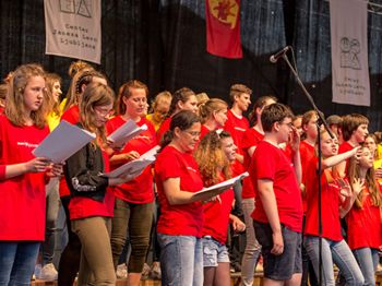 Društva in klubi vabljeni k sodelovanju na "Bodi športnik"