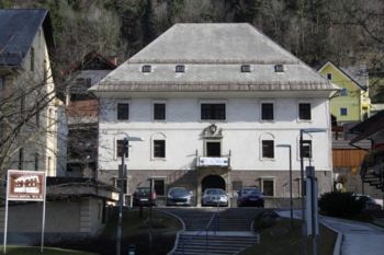 500 let Kosove graščine: ŽIVLJENJE NA TASTARIH JESENICAH, predavanje