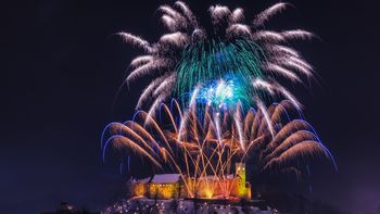 Turizem v Ljubljani v letu 2021: v številkah in projektih Turizem v Ljubljani v letu 2021: v številkah in projektih