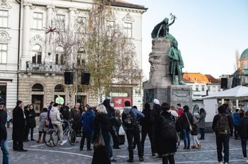 Obvestilo Pionirskega doma Obvestilo Pionirskega doma
