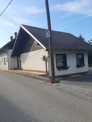 Na Dobah na Bledu nameščen nov AED