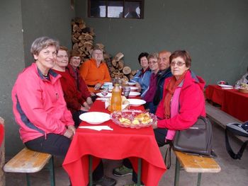 PIKNIK V GOSTILNI MAČEK