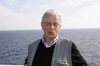 "Nič ni ta, ki sadi in zaliva , ampak Bog, ki daje rast."  Andrej Svete župnik na Brdu 15.08.1981-01. 08. 2015 