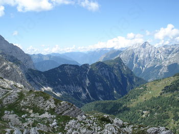 Novejše pesmi o Evropi