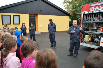 Obisk gasilcev PGD Trniče v vrtcu in šoli 