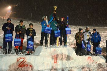 NOČNA EKIPNA TEKMA V SMUČARSKIH SKOKIH V TANI NA VRANSKEM