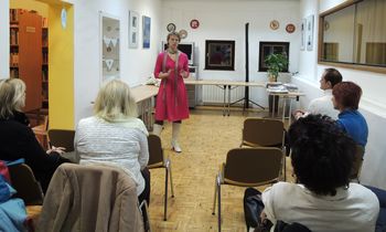 PREDAVANJE SAVINE VYBIHAL -  PREDSTAVITEV VAJ POMLAJEVANJA