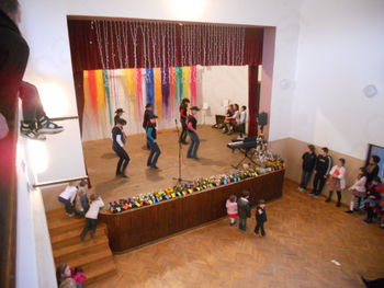 Dogajanje v Kostanjevici