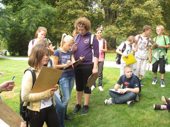 SEDMOŠOLCI V ARBORETUMU