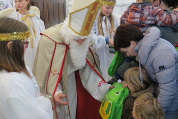 Miklavž obiskal najmlajše