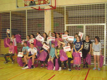 Odprti turnir za otroke v badmintonu v Tednu športa na Ravnah na Koroškem Odprti turnir za otroke v badmintonu v Tednu športa na Ravnah na Koroškem