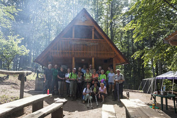 ZAVETIŠČE SV. PETRA ZASIJALO V VSEJ SVOJI LUČI