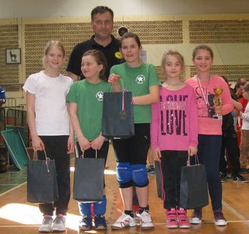 Društvo Rokometna šola Alena Mihalja na 4. Zajčkovem  turnirju v mini rokometu 2015