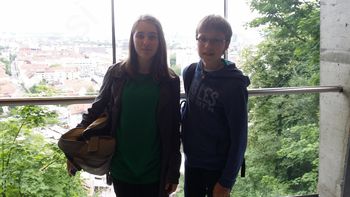 OGRLICA NAJLJUBŠIH BESED ŠESTOŠOLCEV