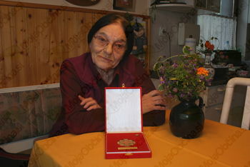 Zlata plaketa Katici Pešak