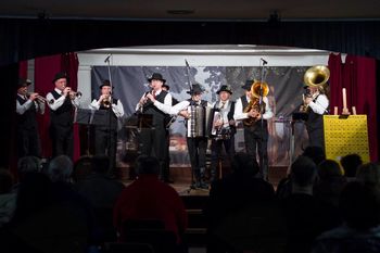 Koncert skupine Pepi Krulet "Tombola!!!"