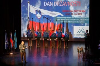 Slovesnost ob dnevu državnosti Slovesnost ob dnevu državnosti