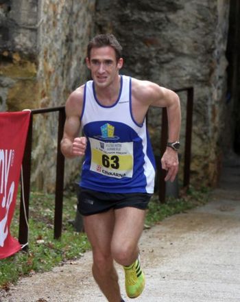 Urh Poteko na 5,5 km na Maratonu treh src pometel s konkurenco