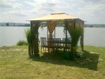 Preimenovanje Gradiškega jezera v Trojiško jezero