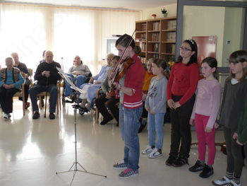 Na obisku v domu starejših