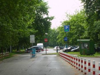 Delna zapora parkirišča Tivoli zaradi del