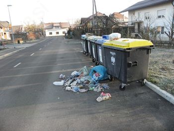 Manjkajoča slika v Mostiščarju.