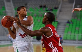 Daniel Waters odhaja iz Olimpije