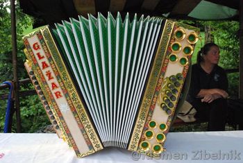 XX. Prvenstvo harmonikarjev na diatonični harmoniki 