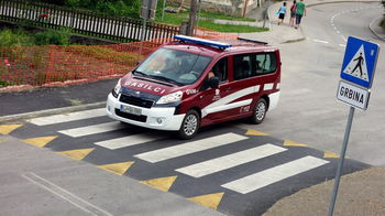 Pešcem prijazno, divjakom v napoto