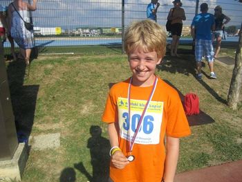 Medalja tudi na APS za mlajše atlete
